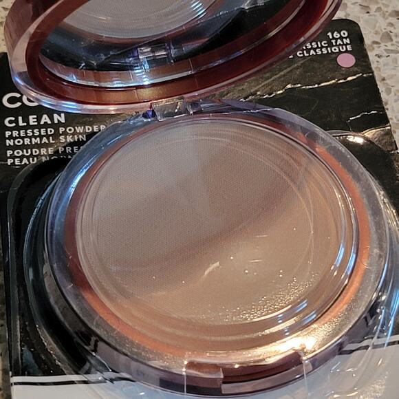 Cover Girl Clean Pressed Powder Talc Normal Skin CLASSIC TAN #160 .39oz NOS✨️NEW - Picture 5 of 8